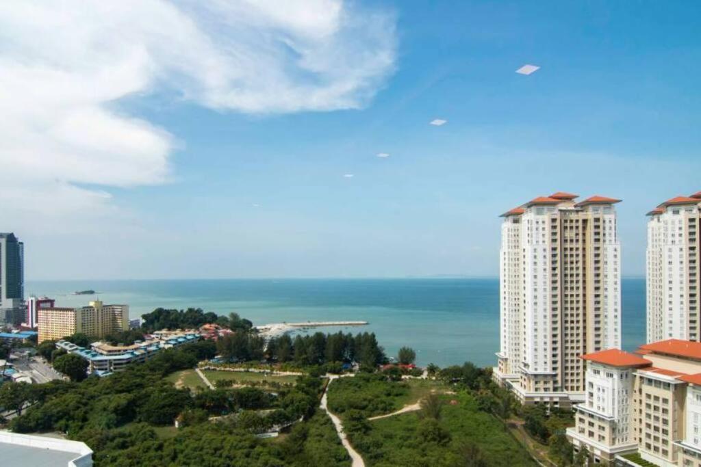 Jazz 313 Cosy 2-Bedroom Suite With Pool & Seaview Bagan Jermal Bagian luar foto